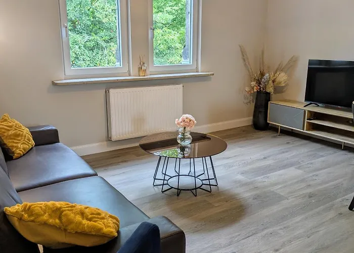 Und - An Der Itz Lejlighed *